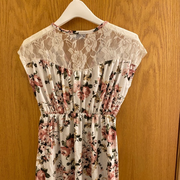 Maternity top - Picture 2 of 5